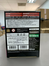 Load image into Gallery viewer, Kotobukiya Street Fighter Capcom POISON Bishoujo Statue
