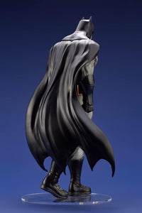 Kotobukiya DC Comics Batman Last Knight on Earth Artfx Statue