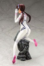 Load image into Gallery viewer, Kotobukiya Evangelion: 3.0+1.0 Thrice Upon a Time: Mari Makinami Illustrious (White Plugsuit Version) PVC Statue