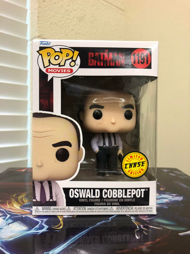 Funko POP! The Batman OSWALD COBBLEPOT (The Penguin) Chase Figure w/ Protector