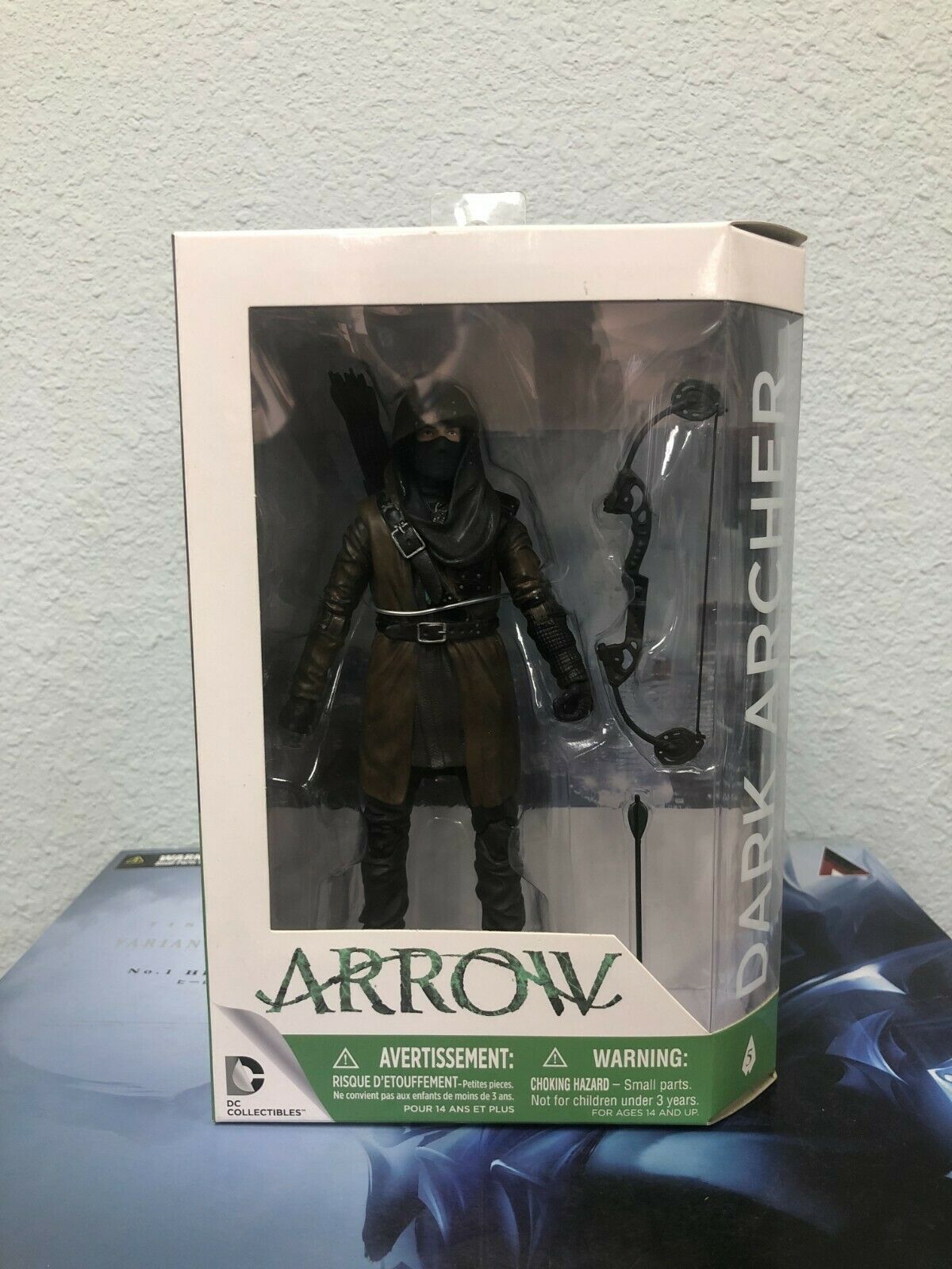 green arrow dark archer
