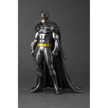 Load image into Gallery viewer, Kotobukiya Justice League Batman New 52 ArtFX+ 1/10 Statue DC Comics NEW SEALED