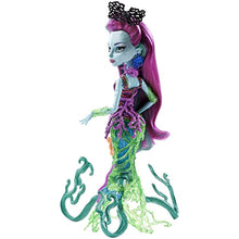 Load image into Gallery viewer, Monster High Great Scarrier Reef Down Under Ghouls POSEA REEF Doll NEW