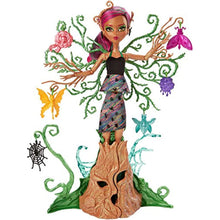 Load image into Gallery viewer, MONSTER HIGH GARDEN GHOULS TREESA THORNWILLOW DOLL