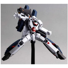 Load image into Gallery viewer, Revoltech: 038 Macross VF-1A Super Valkyrie Ichijo Hikaru Action Figure