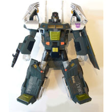 Load image into Gallery viewer, Transformers Takara Japanese Universe Ultra Figure Onslaught (G1 Colors)