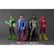 Load image into Gallery viewer, Kotobukiya Justice League Batman New 52 ArtFX+ 1/10 Statue DC Comics NEW SEALED