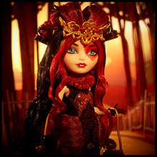 Load image into Gallery viewer, Ever After High LIZZIE HEARTS Ever After ROYAL Doll ORIGINAL RELEASE