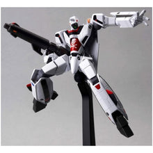 Load image into Gallery viewer, Revoltech: 038 Macross VF-1A Super Valkyrie Ichijo Hikaru Action Figure