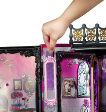 Load image into Gallery viewer, Ever After High BRIAR BEAUTY Thronecoming Doll and Furniture Set (Discontinued)