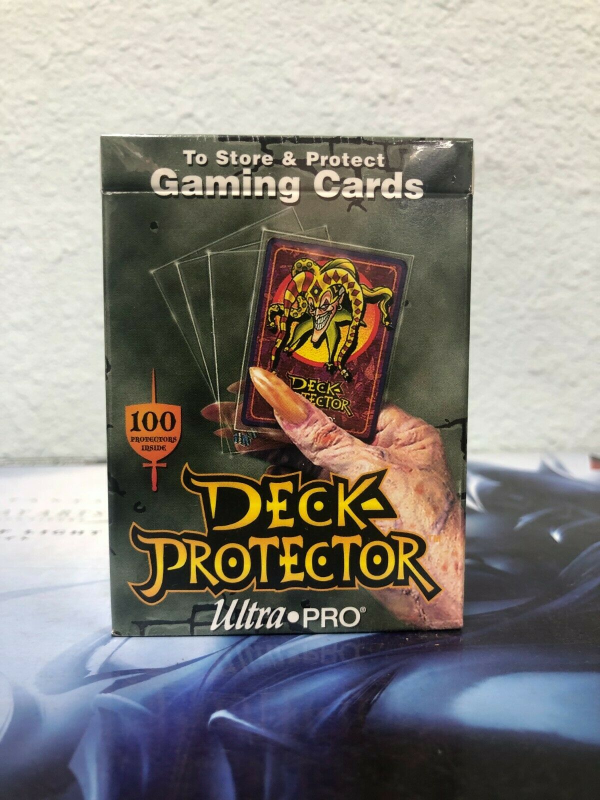 1995 REMBRANDT Ultra PRO Deck Protector Pack of 100 Sleeves Toystops 1995 REMBRANDT Ultra PRO Deck Protector Pack of 100 Sleeves Toystops