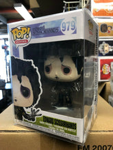 Load image into Gallery viewer, Funko POP! Movies: Edward Scissorhands EDWARD SCISSORHANDS #979 w/ Protector
