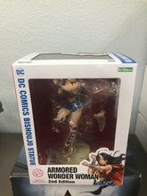 Load image into Gallery viewer, DC Comics ARMORED WONDER WOMAN 2nd Edition Bishoujo Statue By Kotobukiya
