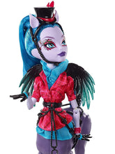 Load image into Gallery viewer, Monster High Freaky Fusion AVEA TROTTER Doll NEW