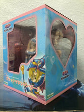 Load image into Gallery viewer, Kotobukiya Yu-Gi-Oh! DARK MAGICIAN GIRL 1/7 Scale Statue