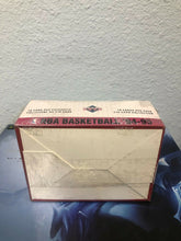 Load image into Gallery viewer, 1994-95 UPPER DECK COLLECTOR&#39;S CHOICE FRENCH BASKETBALL Cards Hobby BOX