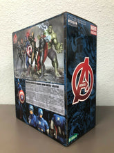 Load image into Gallery viewer, KOTOBUKIYA Marvel Now! CAPTAIN AMERICA ArtFx+ Statue 1/10 Scale