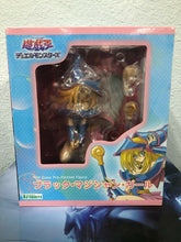 Load image into Gallery viewer, Kotobukiya Yu-Gi-Oh! DARK MAGICIAN GIRL 1/7 Scale Statue