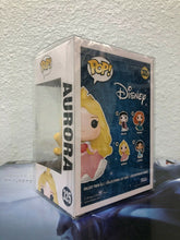 Load image into Gallery viewer, Funko POP! Disney AURORA Pink Dress Figure #325 w/ Protector
