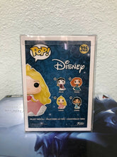 Load image into Gallery viewer, Funko POP! Disney AURORA Pink Dress Figure #325 w/ Protector