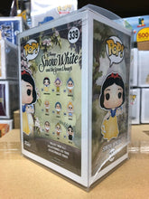 Load image into Gallery viewer, Funko POP! Disney SNOW WHITE Figure #339 w/ Protector