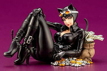 Load image into Gallery viewer, Kotobukiya DC Comics Catwoman Returns Bishoujo Statue NEW