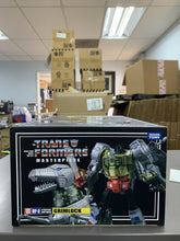 Load image into Gallery viewer, Transformers Masterpiece MP-08 Grimlock G1 Dinobot Generation 1 Takara IN USA