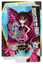 Load image into Gallery viewer, NEW MONSTER HIGH GHOUL TO BAT DRACULAURA DOLL  NEW