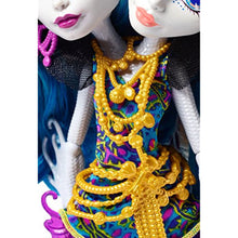 Load image into Gallery viewer, Monster High Great Scarrier Reef PERI &amp; PEARL SERPENTINE Doll