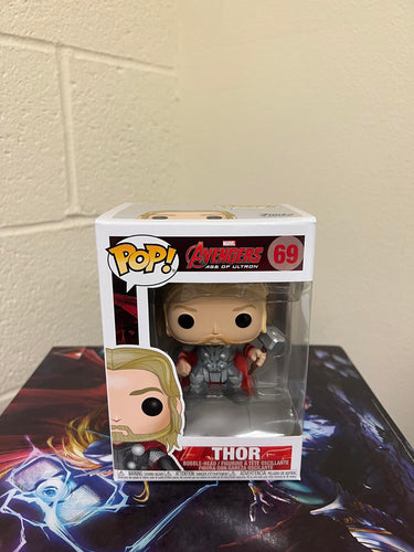 Funko POP! Marvel: Avengers 2 THOR Figure #69 w/ Protector