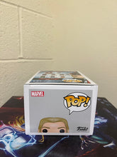 Load image into Gallery viewer, Funko POP! Marvel: Avengers 2 THOR Figure #69 w/ Protector