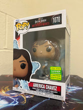 Load image into Gallery viewer, Funko POP! Doctor Strange AMERICA CHAVEZ Summer 2022 Con Exclusive  w/ Protector