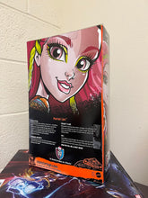 Load image into Gallery viewer, Monster High Monster Exchange Program MARISOl COXI Doll Daughter Of SA Bigfoot