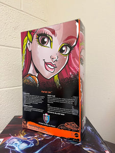 Monster High Monster Exchange Program MARISOl COXI Doll Daughter Of SA Bigfoot