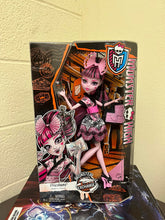 Load image into Gallery viewer, Monster High Monster Exchange Program DRACULAURA Doll