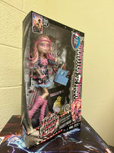 Load image into Gallery viewer, Monster High Frights, Camera, Action! VIPERINE GORGON Doll