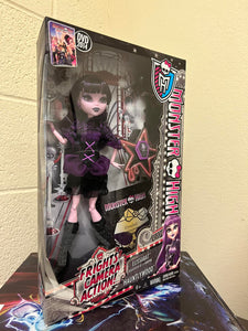 Monster High Frights Camera Action! ELISSABAT Hauntlywood Doll
