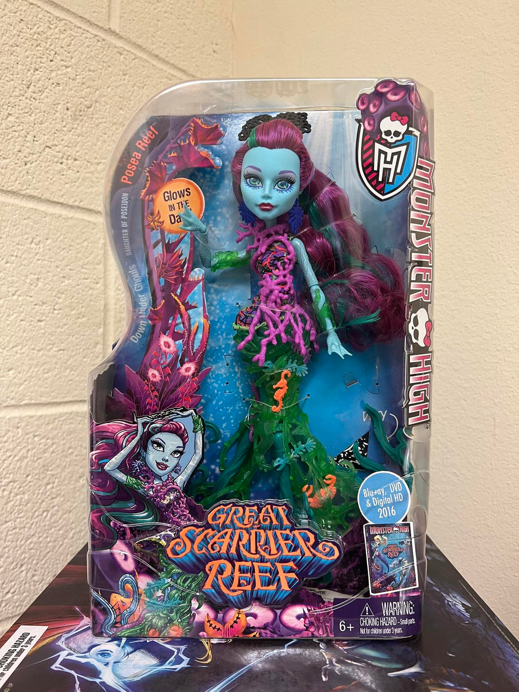 reef monsters Monster High Great Scarrier Reef Down Under Ghouls POSEA REEF Doll NEW – Toystops