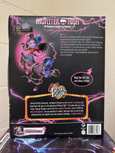 Load image into Gallery viewer, Monster High Freaky Fusion AVEA TROTTER Doll NEW