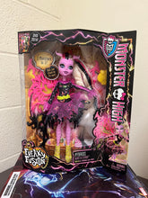 Load image into Gallery viewer, Monster High Freaky Fusion BONITA FEMUR Doll
