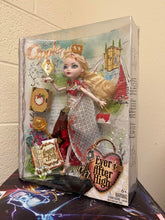 Load image into Gallery viewer, Ever After High Legacy Day APPLE WHITE Doll NEW