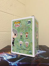 Load image into Gallery viewer, Funko POP! Television: The Golden Girls DOROTHY Figure #326 w/ Protector
