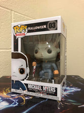 Load image into Gallery viewer, Funko POP! Movies: Halloween MICHAEL MYERS Figure #03 w/ Protector