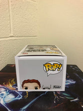 Load image into Gallery viewer, Funko  POP! Star Wars CAL KESTIS &amp; BD-1 Figure #337 w/ Protector