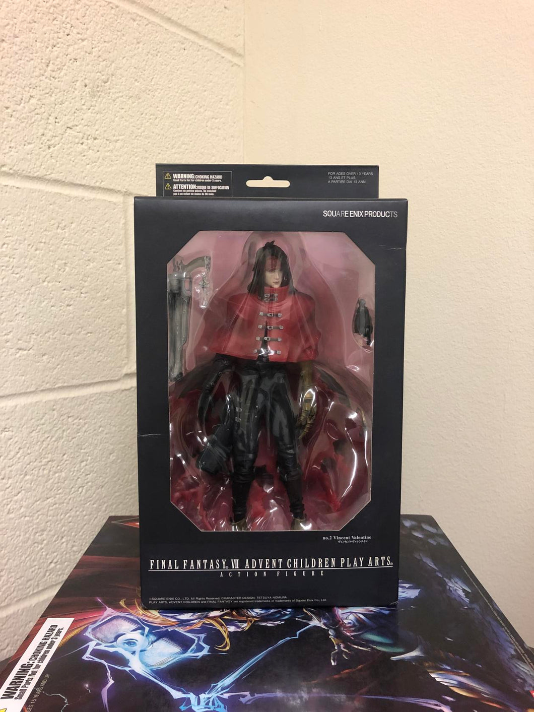 DIAMOND COMIC Distributors Final Fantasy VII Advent Children VINCENT VALENTINE