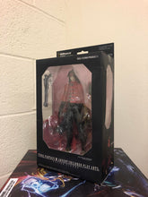 Load image into Gallery viewer, DIAMOND COMIC Distributors Final Fantasy VII Advent Children VINCENT VALENTINE