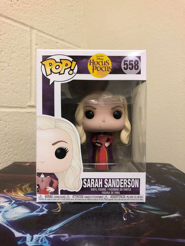 Funko POP! Disney: Hocus Pocus SARAH SANDERSON Figure #558 w/ Protector