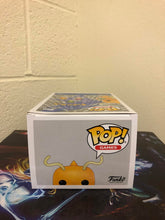 Load image into Gallery viewer, Funko POP! Games: Pokemon S8 DRAGONITE Figure #850 w/ Protector