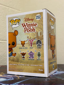 Funko POP! Disney WINNIE THE POOL Seated Figure #252 w/ Protector