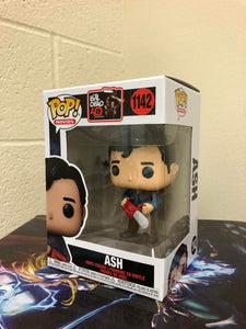 Funko POP! Movies: The Evil Dead 40th Anniversary ASH Figure #1142 w/ Protector